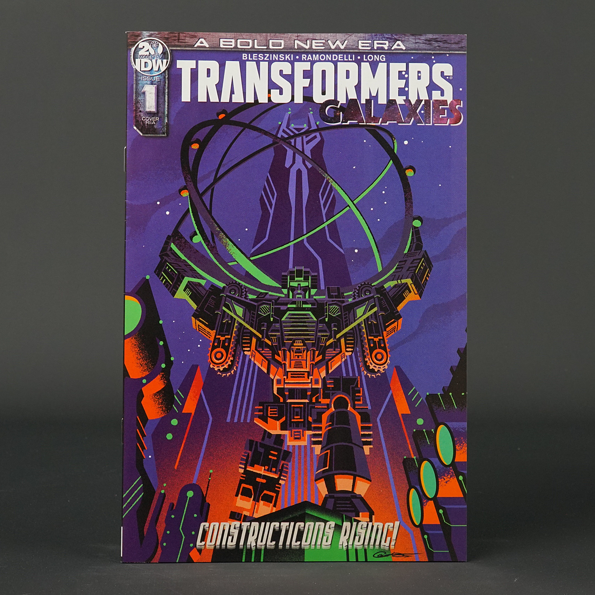 TRANSFORMERS GALAXIES #1 RI-A 1:10 IDW Comics 2019 1RIA (CA) Caltsoudas 211118A