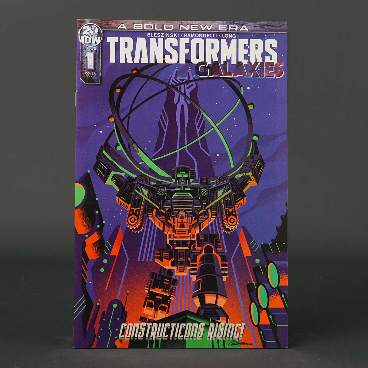 TRANSFORMERS GALAXIES #1 RI-A 1:10 IDW Comics 2019 1RIA (CA) Caltsoudas 211118B