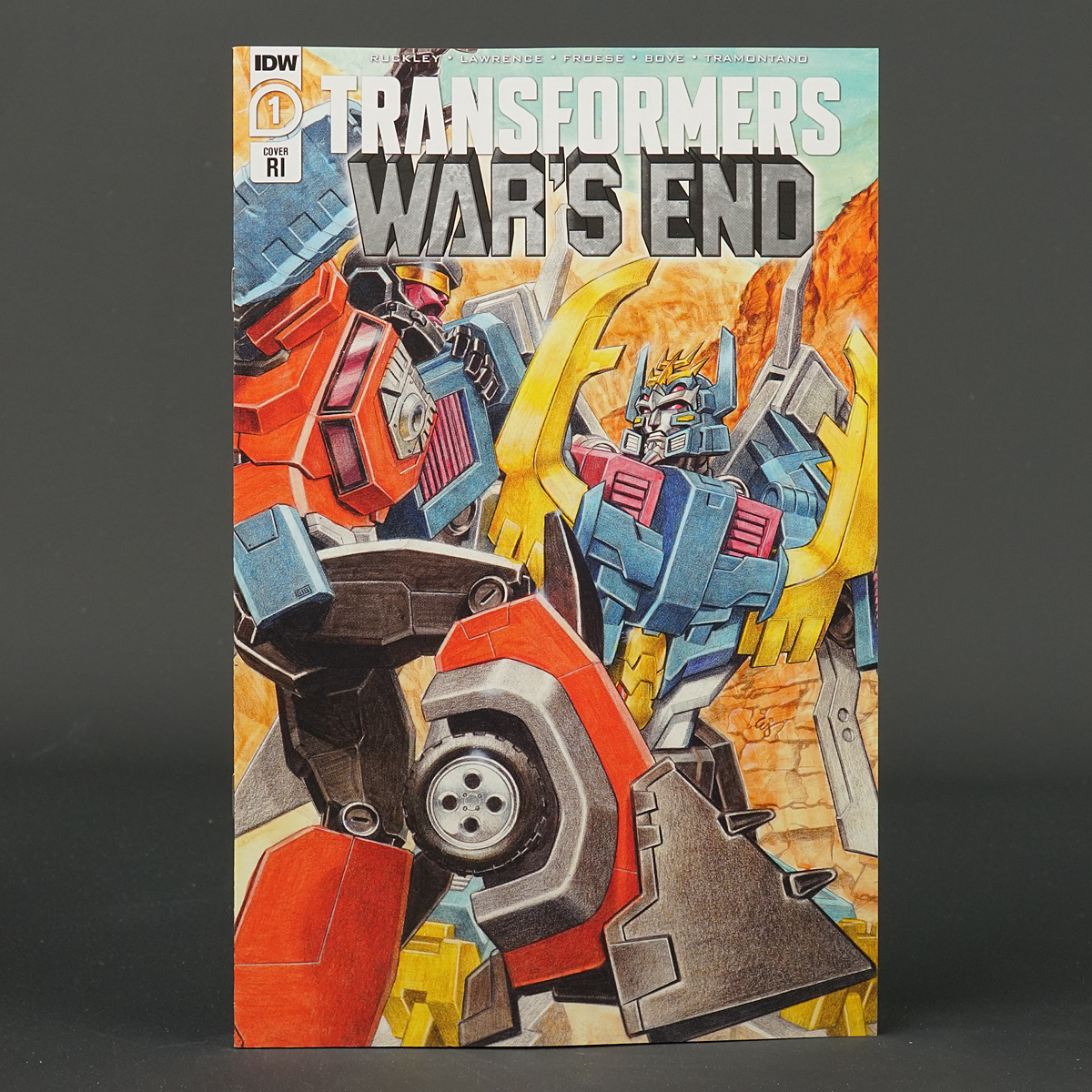 Transformers WAR'S END #1 RI 1:10 IDW Comics 2022 DEC210548 1RI (CA) Su