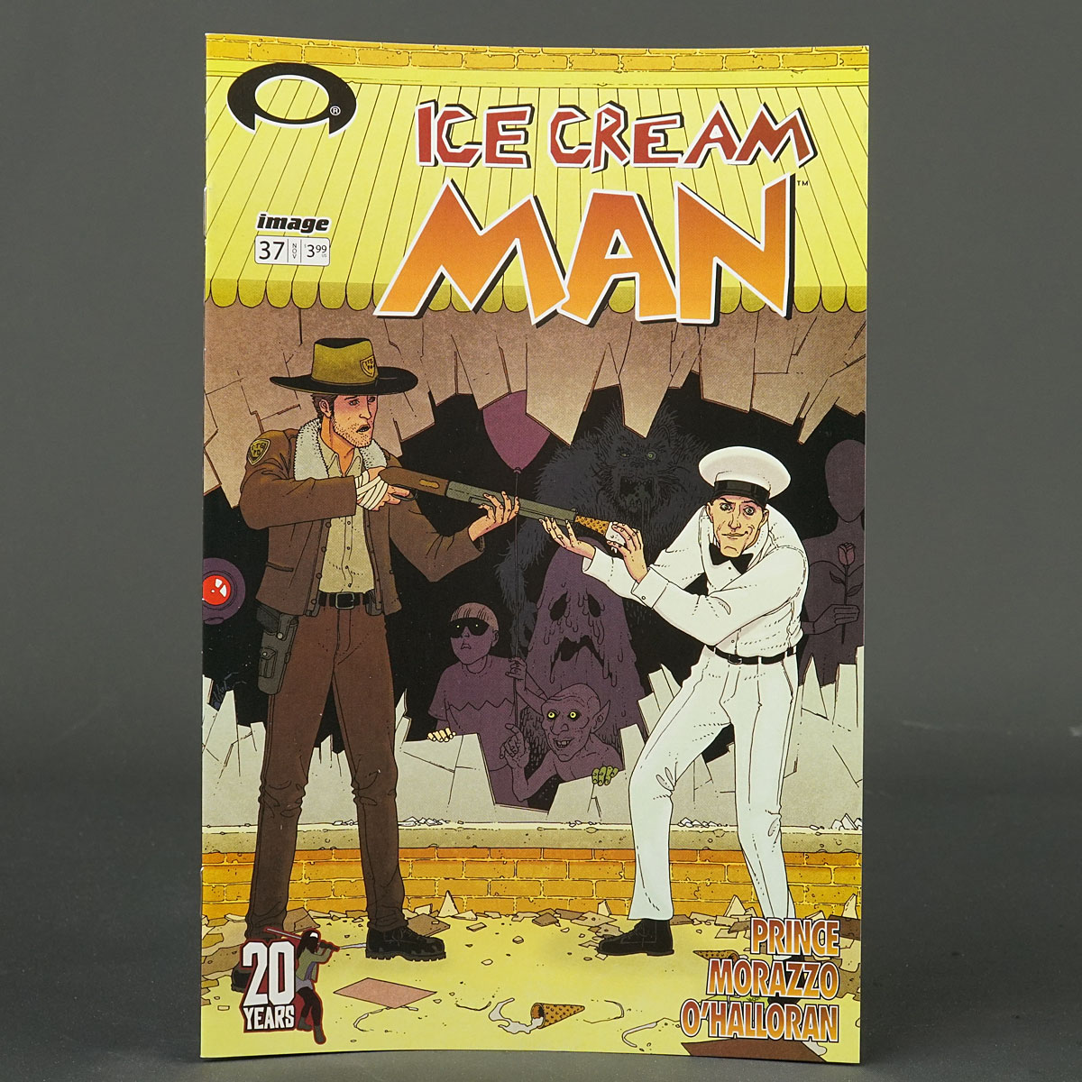 ICE CREAM MAN #37 Cvr C Walking Dead Image Comics 0823IM393 37C (CA) Morazzo