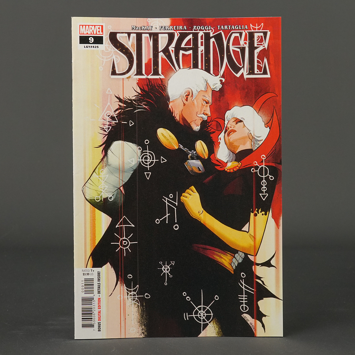 STRANGE #9 Marvel Comics 2022 OCT220935 (CA) Garbett (A) Ferreira (W) MacKay