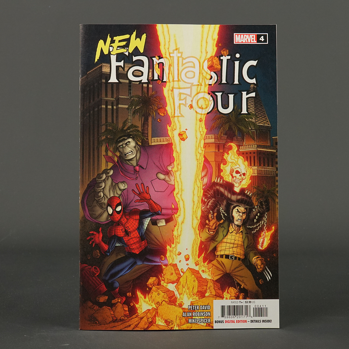 NEW FANTASTIC FOUR #4 Marvel Comics 2022 JUL220859 (CA) Bradshaw (W) David (A) Robinson