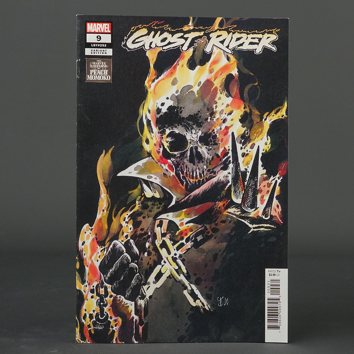 GHOST RIDER #9 var universe Marvel Comics 2022 OCT220930 (CA) Momoko (W) Percy