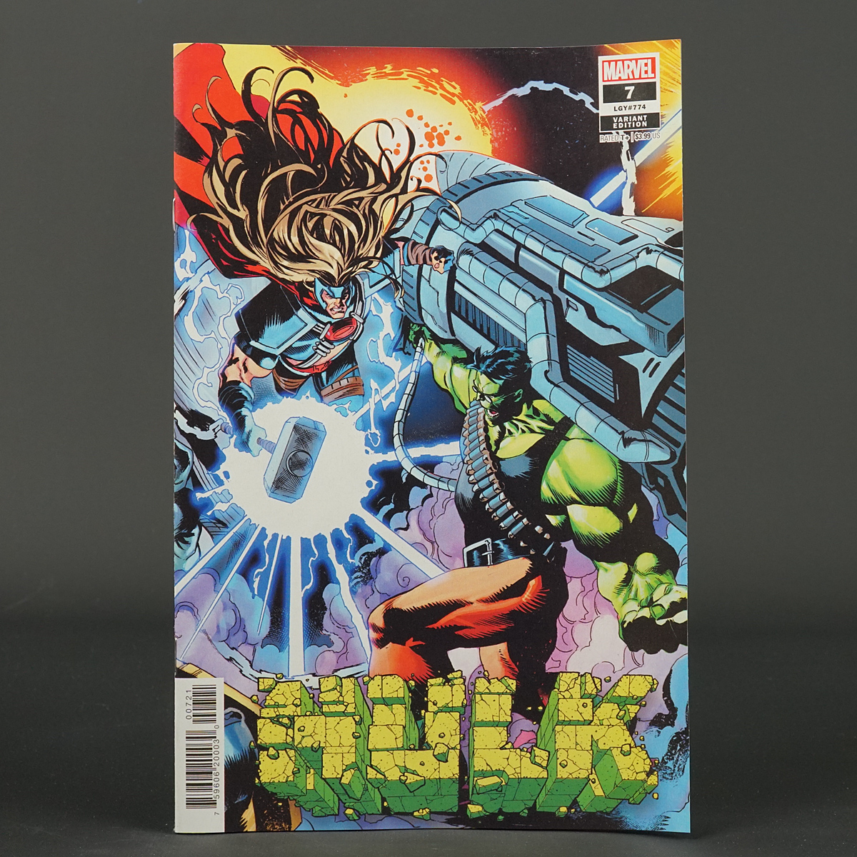 HULK #7 var connecting Marvel Comics 2022 MAR220886 (CA) Shaw (W) Cates