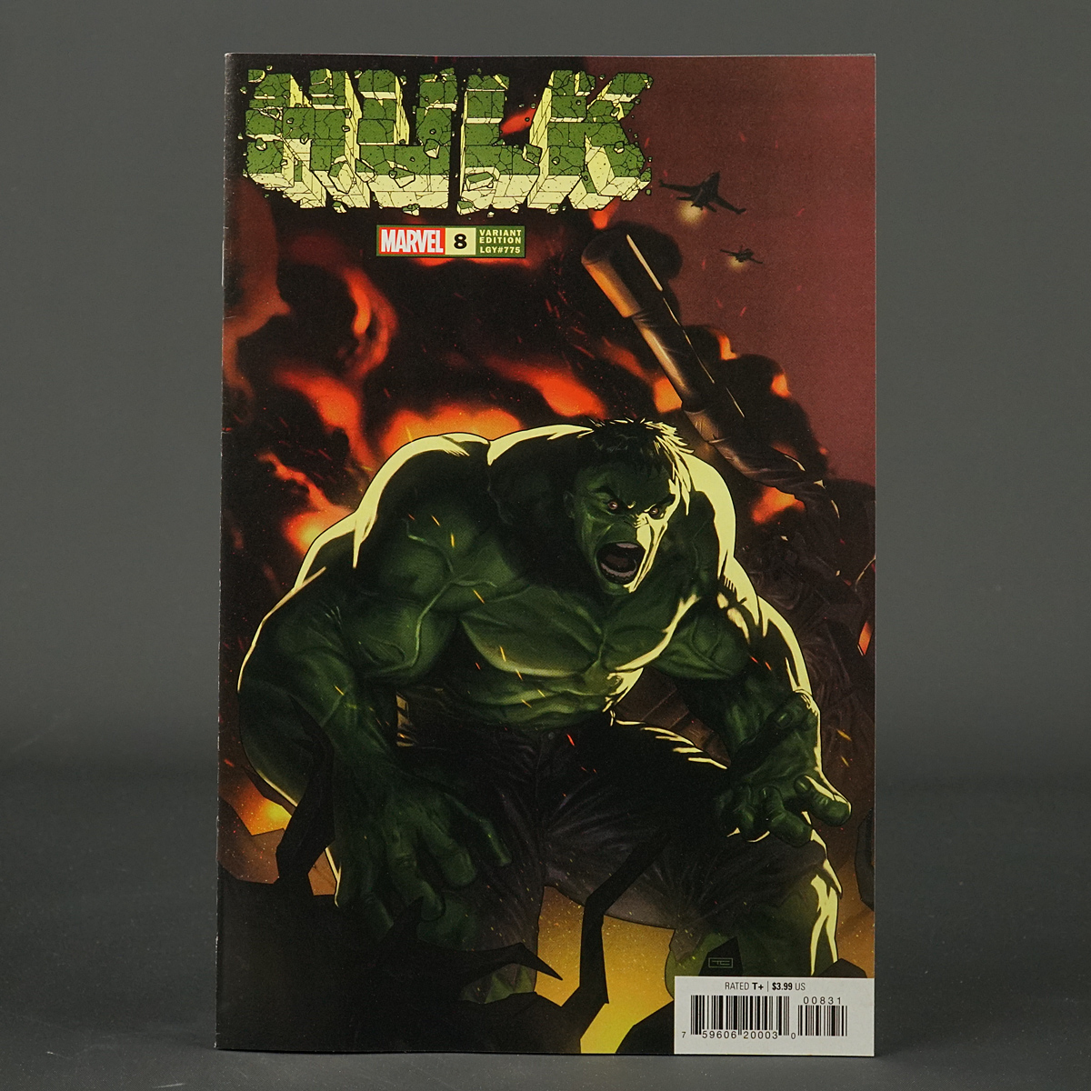 HULK #8 var 1:25 Marvel Comics 2022 APR220817 (CA) Clarke (W) Cates (A) Coccolo