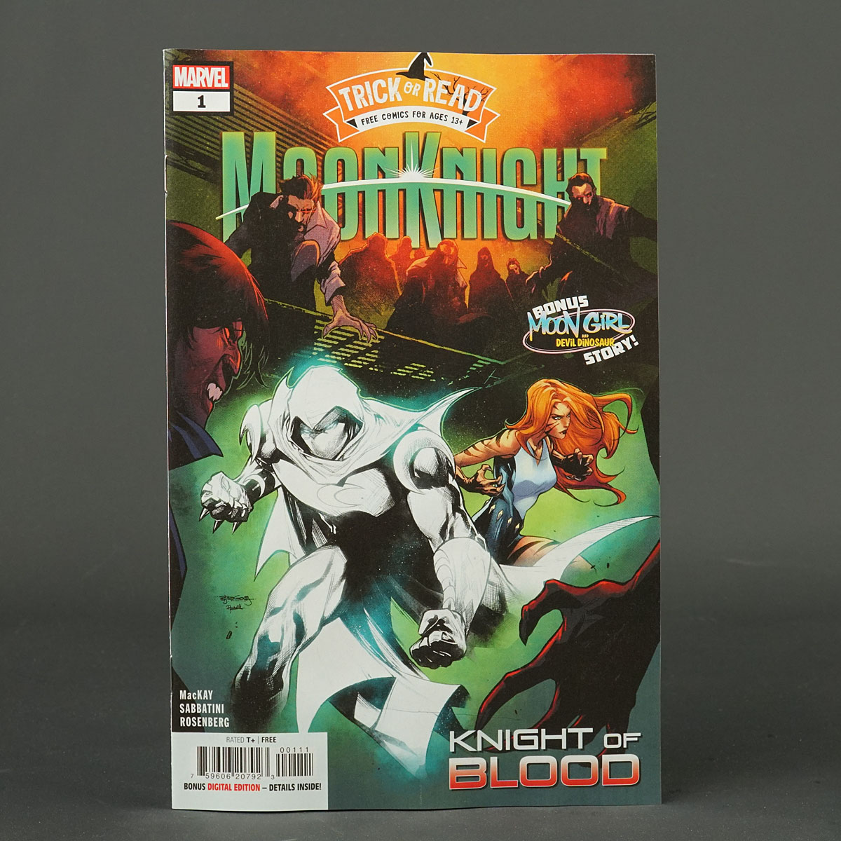 trick-or-read-moon-knight-1-marvel-comics-2023-jul230867-ca-segoiva