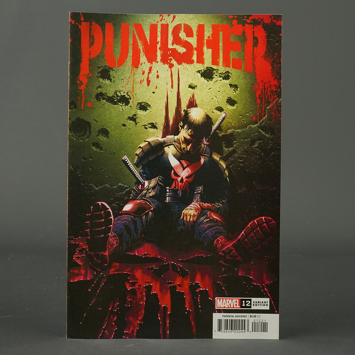 PUNISHER #12 var Marvel Comics 2023 MAR230876 (CA) Suayan (A) Saiz (W) Aaron