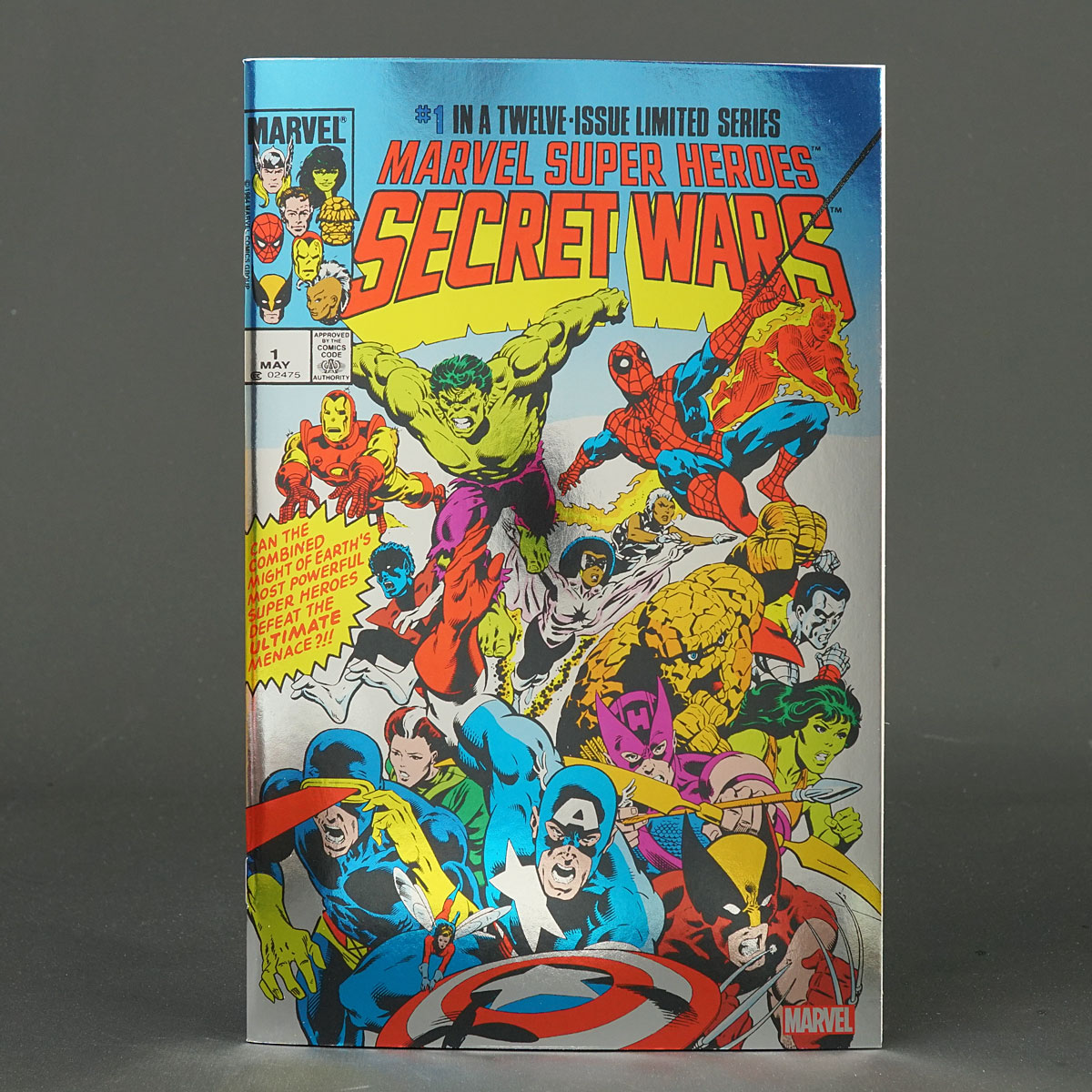 Marvel Super Heroes SECRET WARS #1 Facsimile var foil Marvel Comics 2024 MSH