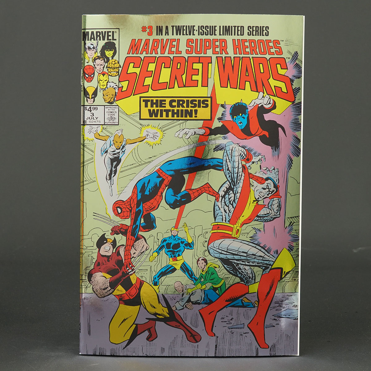 Marvel Super Heroes SECRET WARS #3 Facsimile foil Marvel Comics 2024 DEC230721