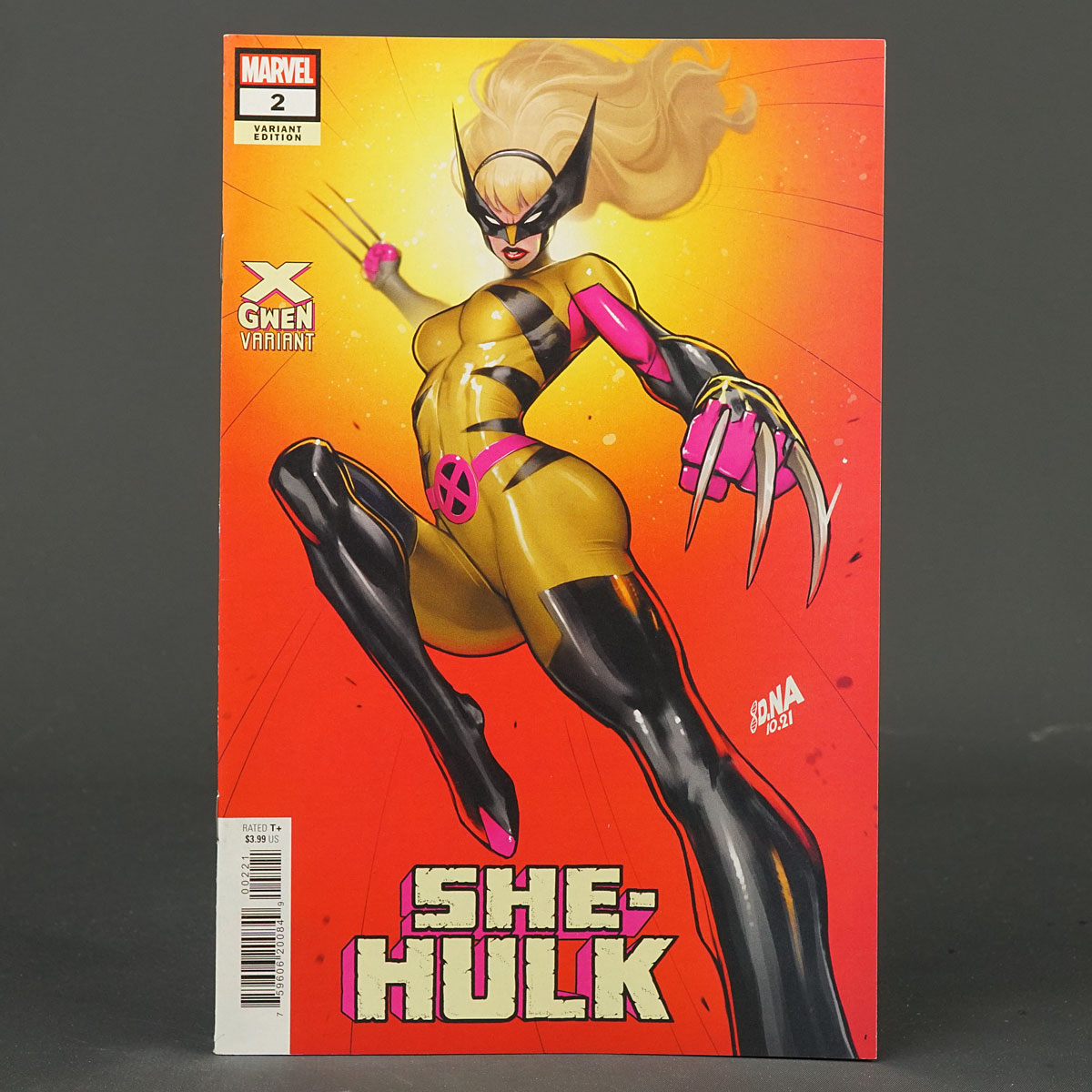 SHE-HULK #2 var X-Gwen Marvel Comics 2022 NOV210850 (CA) Nakayama 240415C