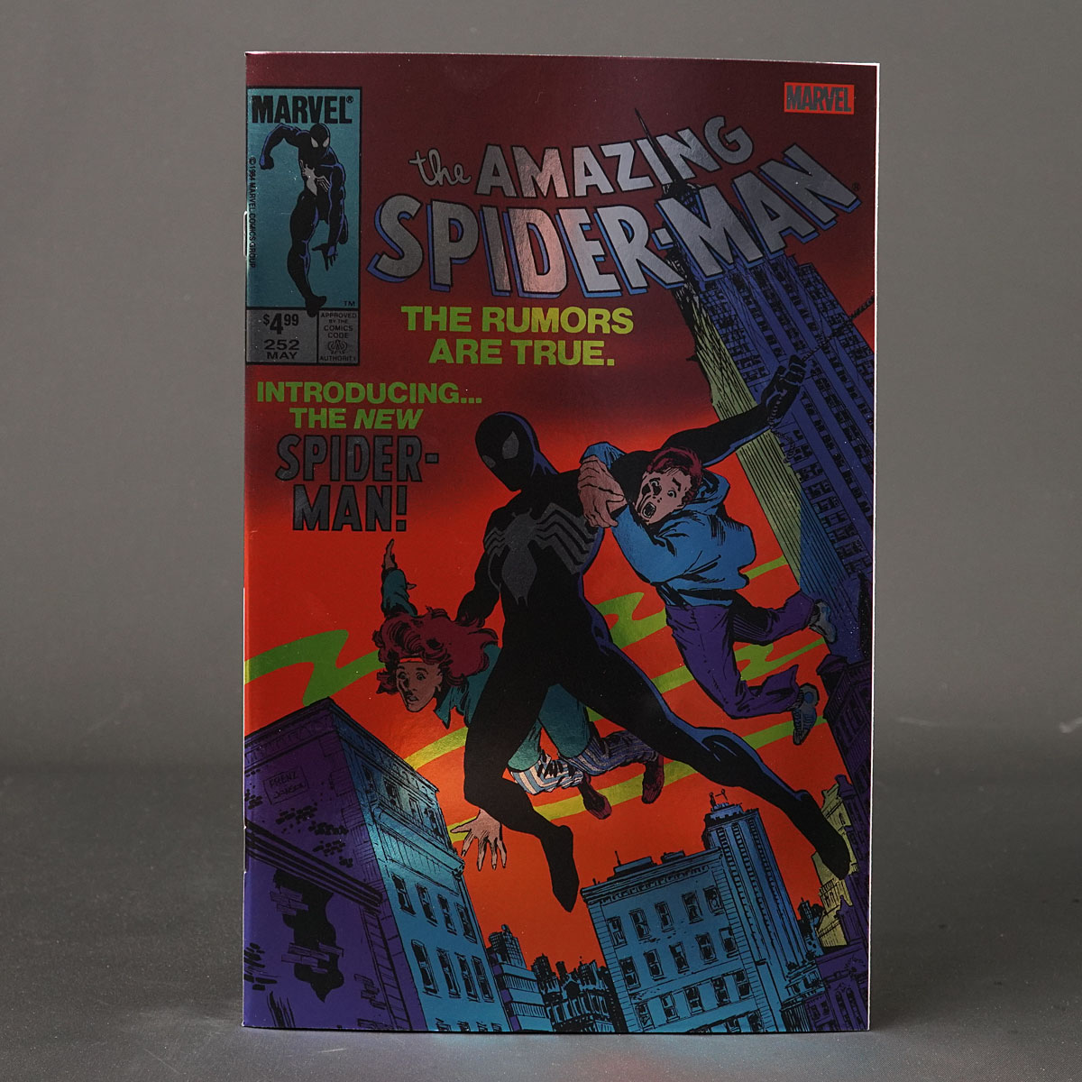 AMAZING SPIDER-MAN #252 Facsimile foil Marvel Comics 2024 ptg OCT230971 (A/CA) Frenz (W) Stern + DeFalco