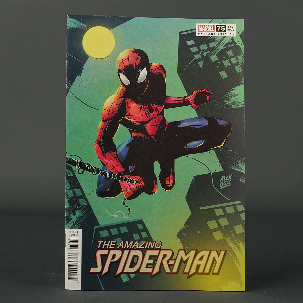 AMAZING SPIDER-MAN #75 var Marvel Comics 2021 AUG211034 (CA) Ogle (W) Spencer