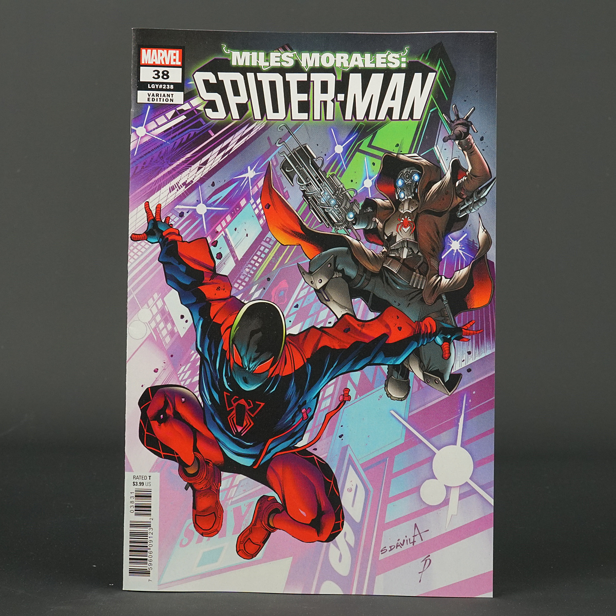 MILES MORALES SPIDER-MAN #38 var 1:25 Marvel Comics 2022 MAR220967 (CA) Davila