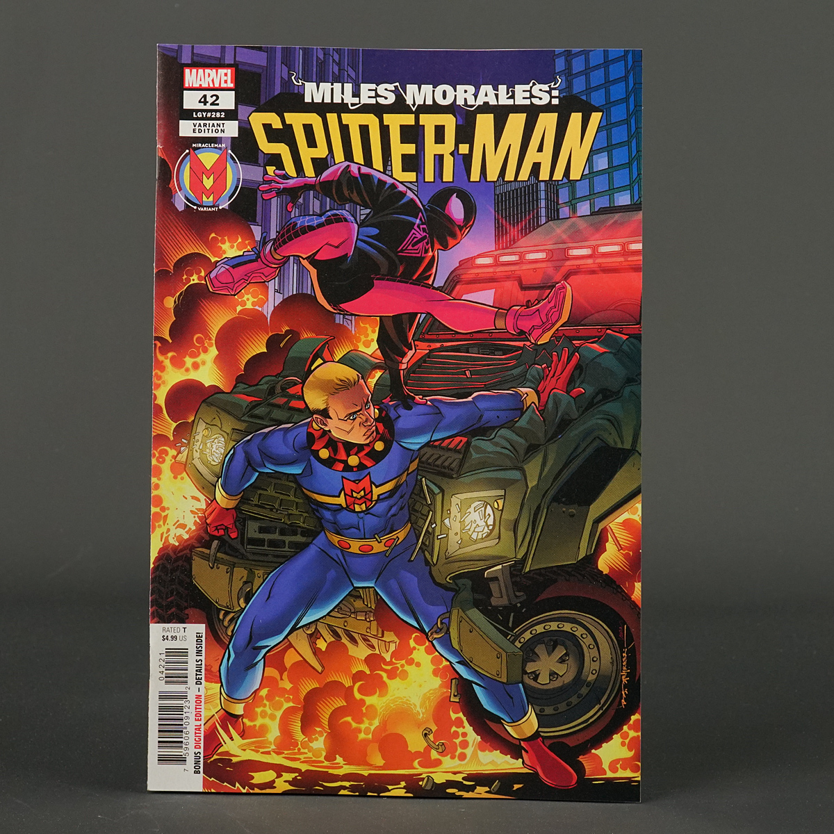 MILES MORALES SPIDER-MAN #42 var Marvel Comics 2022 JUL220883 (CA) Stelfreeze