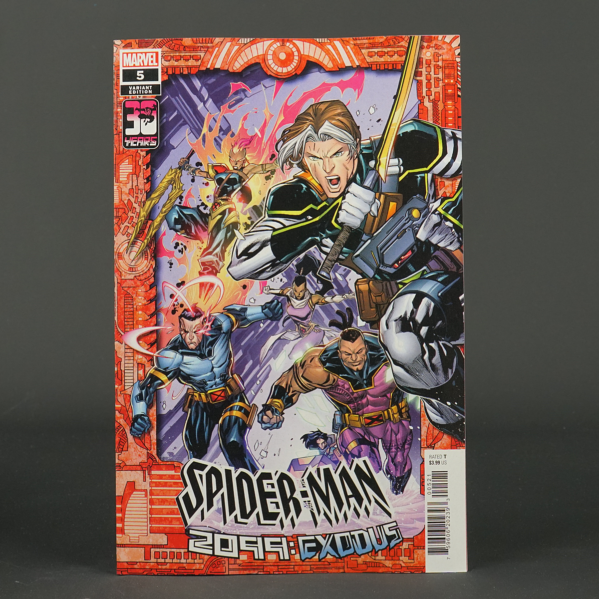 Spider-Man 2099 EXODUS #5 var frame Marvel Comics 2022 APR220805 (CA) Lashley