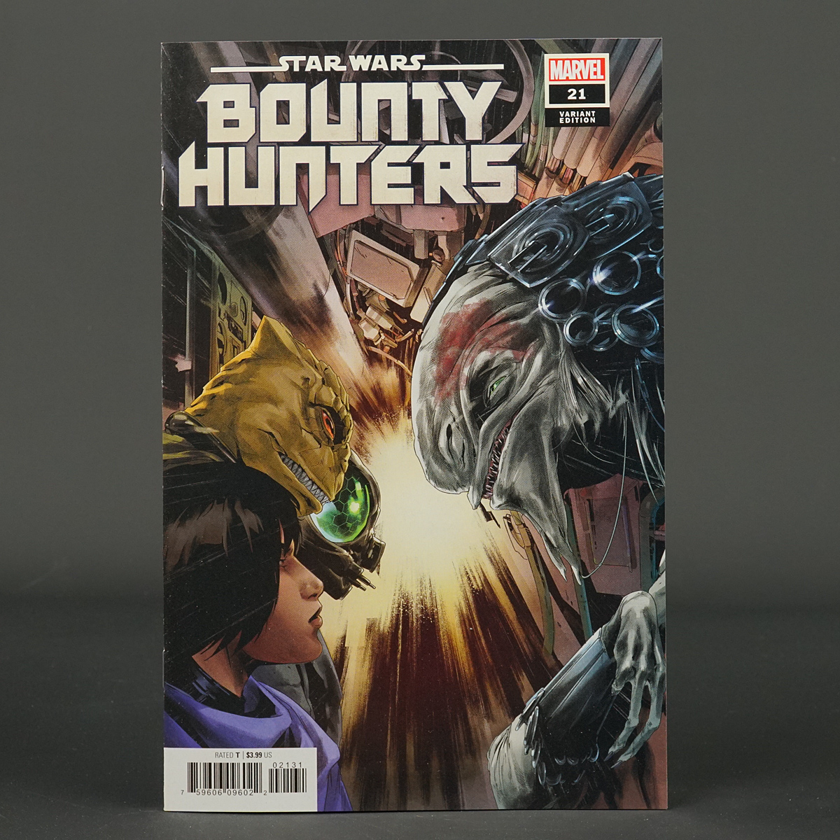 Star Wars BOUNTY HUNTERS #21 var Marvel Comics 2022 JAN221008 (CA) Villanelli