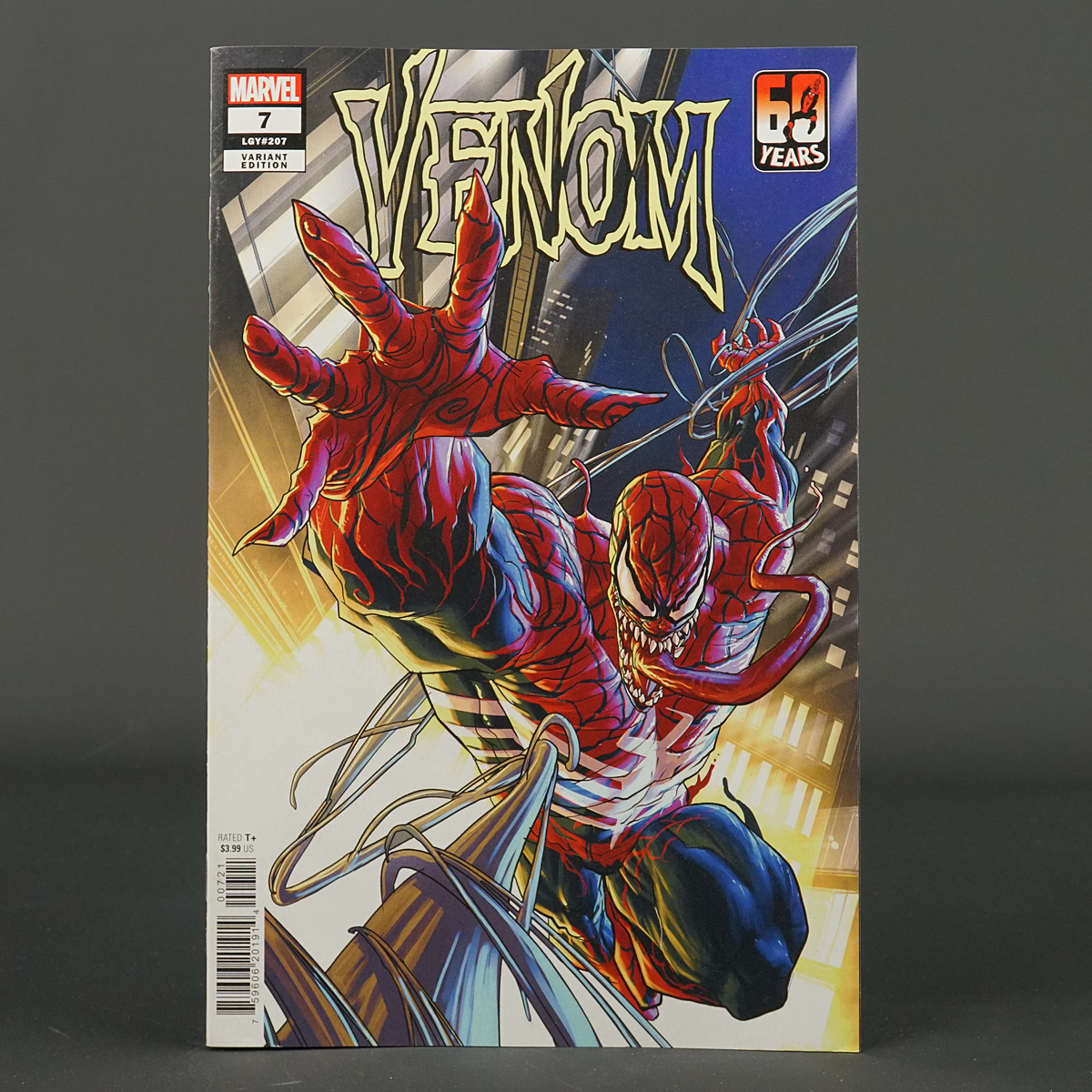 VENOM #7 var Spider-Man Marvel Comics 2022 FEB220933 (CA) Woods (W) Ram V