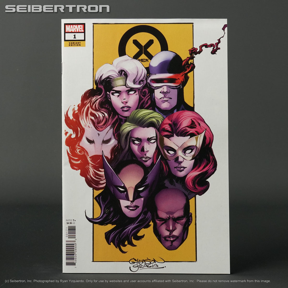 X-MEN #1 var 1:100 Marvel Comics 2021 MAY210539 (CA) Gleason (W)Duggan (A)Larraz