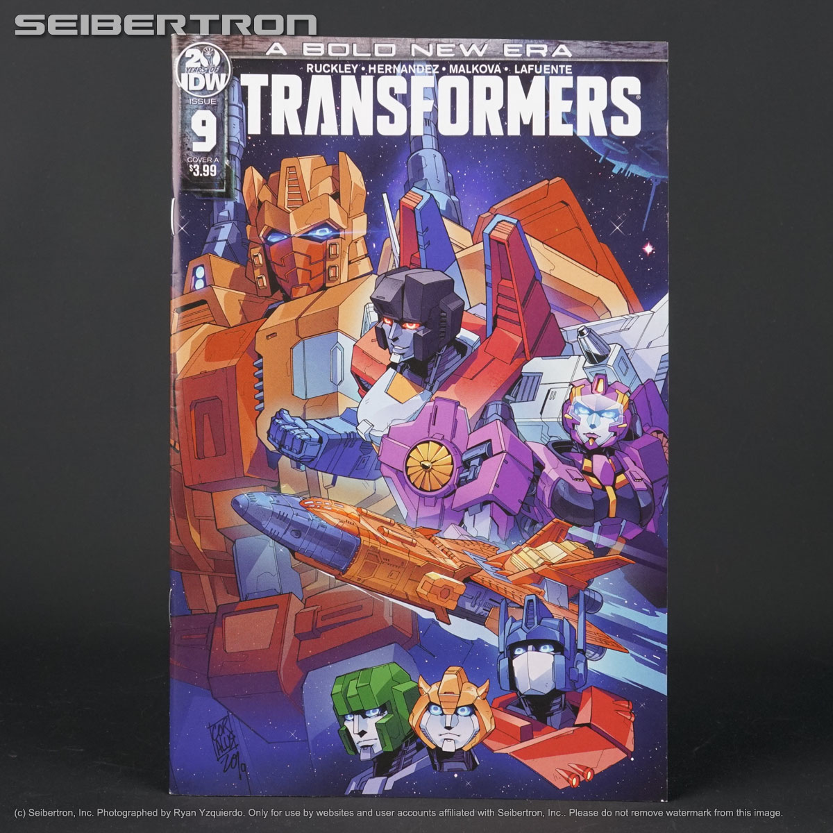 TRANSFORMERS #9 Cover A IDW Comic 2019 BOLD NEW ERA SIEGE 9A (CA) Miyao