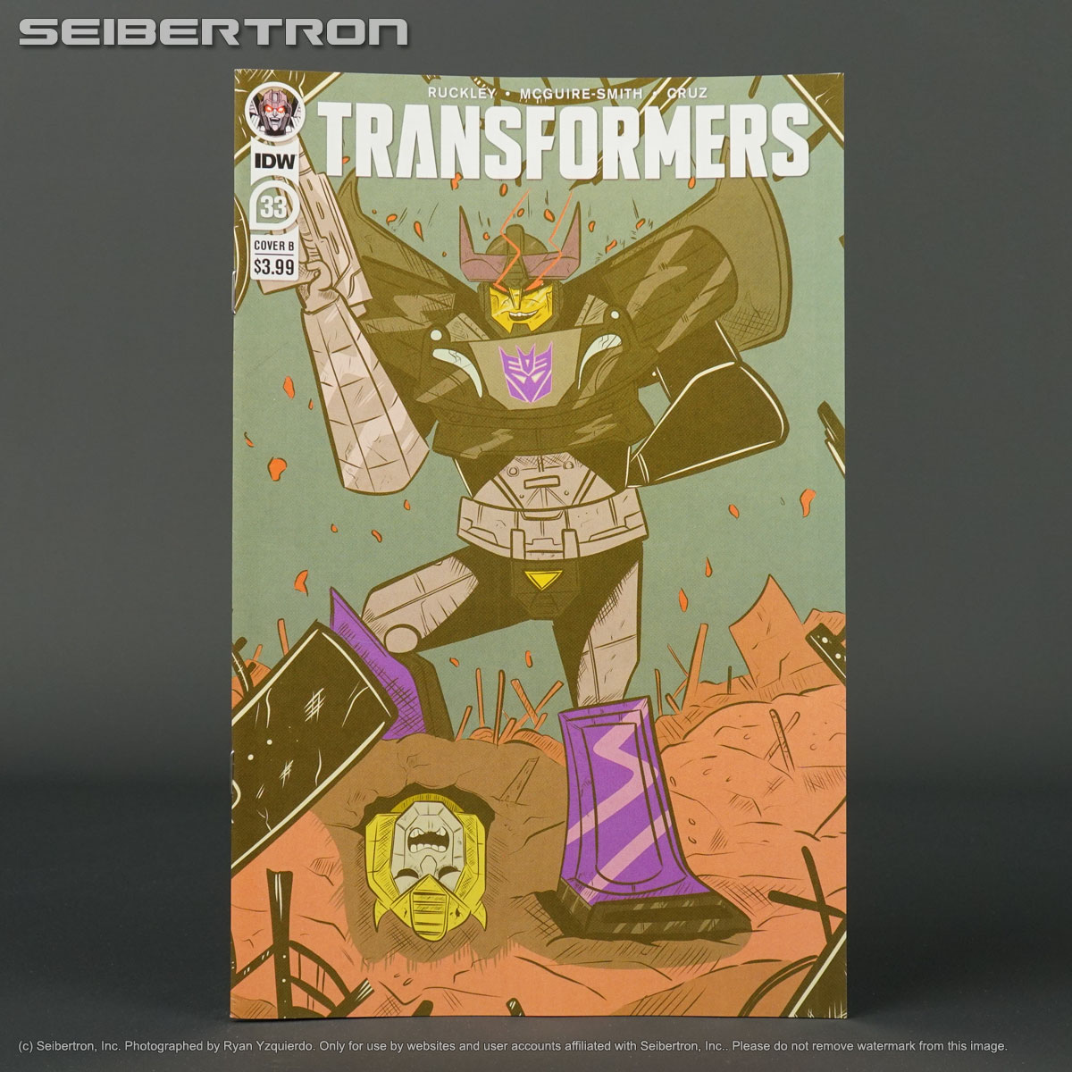 TRANSFORMERS #33 Cvr B IDW Comics 2021 MAY210466 33B (CA) Lloyd (W) Ruckley