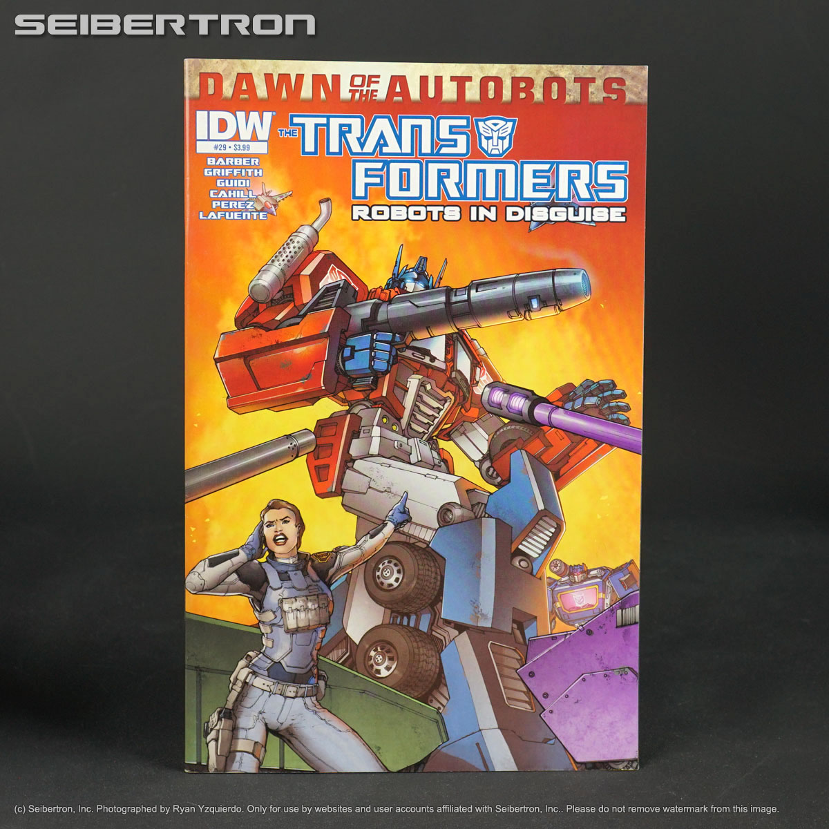 Transformers ROBOTS IN DISGUISE #29 IDW Comics 2014 (CA) Griffith (W) Barber