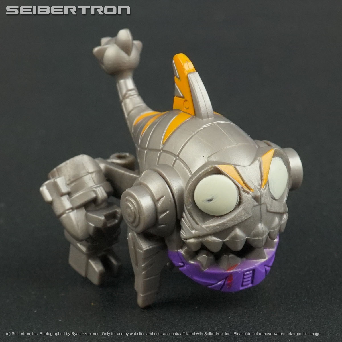 SHARKTICON (ORANGE) Transformers Battle Cybertron Cyberverse Tiny Turbo Changer