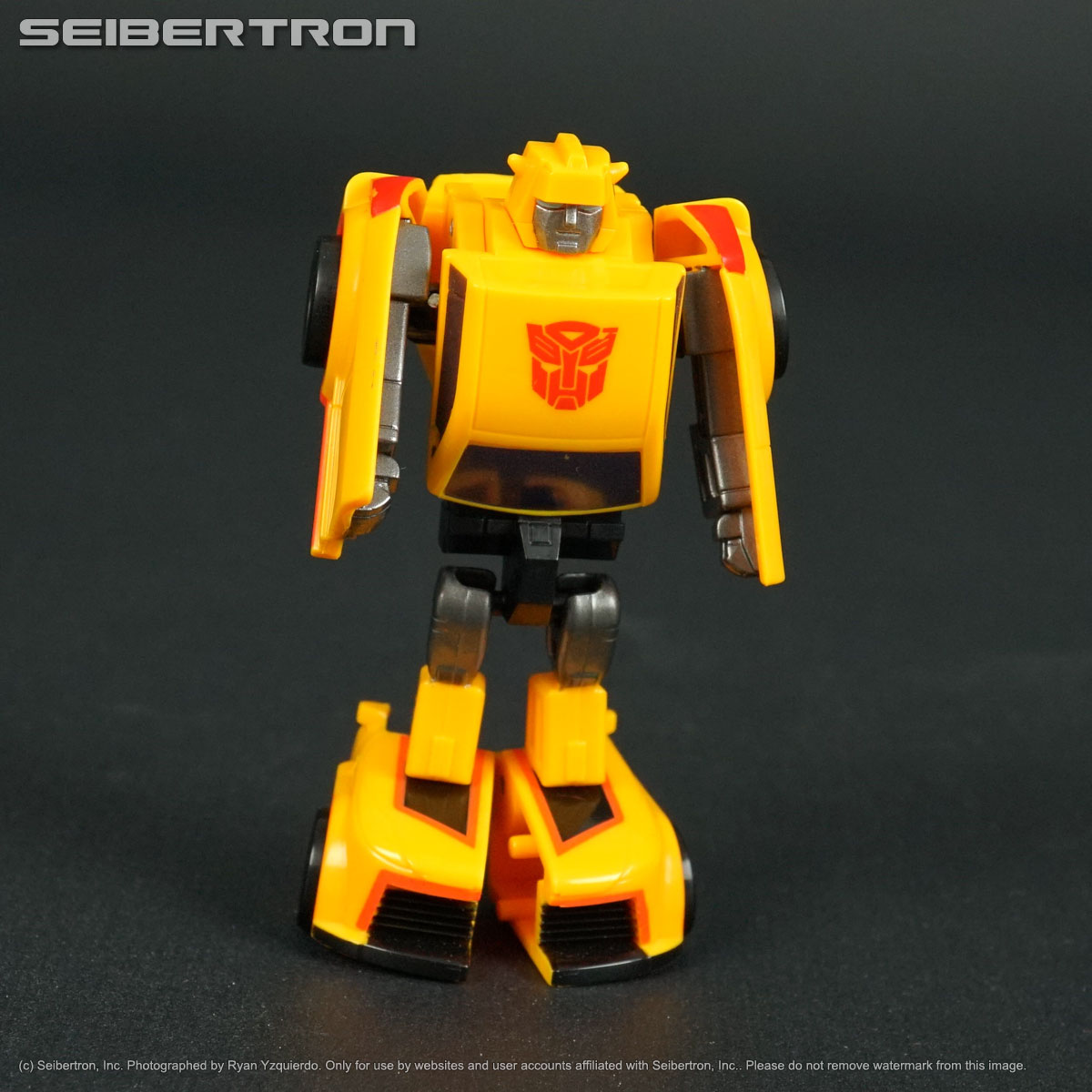 CYBERTRONIAN BUMBLEBEE Transformers Dark Moon Cyberverse Legion DOTM TRU 2011