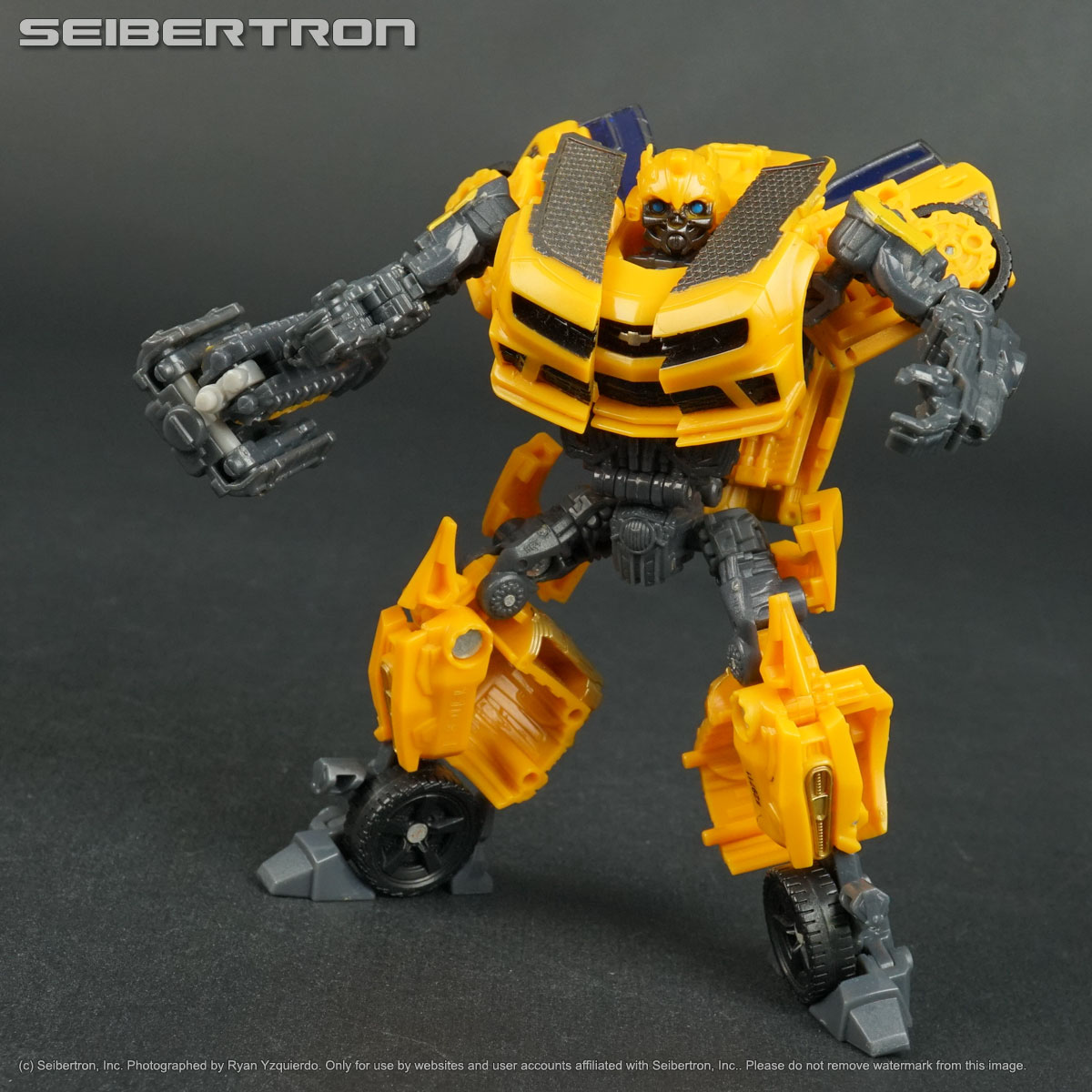 NITRO BUMBLEBEE Transformers Dark of the Moon Deluxe complete DOTM 2011 220420A