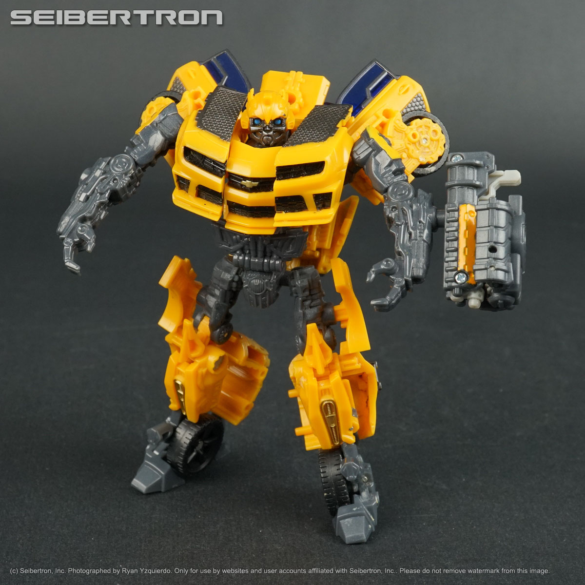 NITRO BUMBLEBEE Transformers Dark of the Moon Deluxe complete DOTM 2011 230427A