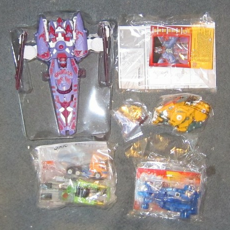 Transformers News: Featured eBay Items: FOC Survival Kit, Blue Cliffjumper, Ark Pitch, Club + BotCon exclusives + more! Image