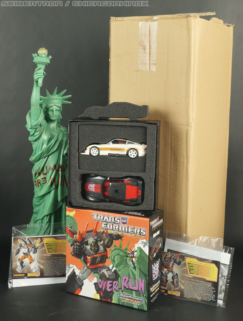 Transformers News: Featured eBay Items: FOC Survival Kit, Blue Cliffjumper, Ark Pitch, Club + BotCon exclusives + more! Image