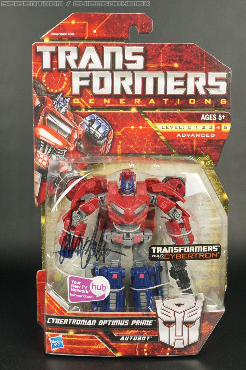 Transformers News: Featured eBay Items: FOC Survival Kit, Blue Cliffjumper, Ark Pitch, Club + BotCon exclusives + more! Image