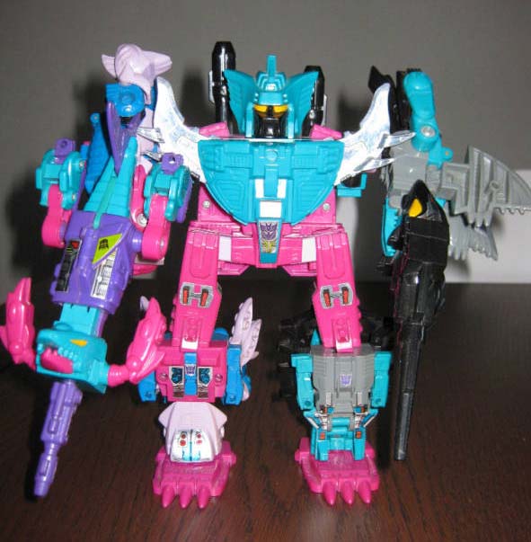 Transformers News: Featured eBay Auctions: Japanese Headmaster heads, Piranacon, Scorch, Transformers art, and more! Image