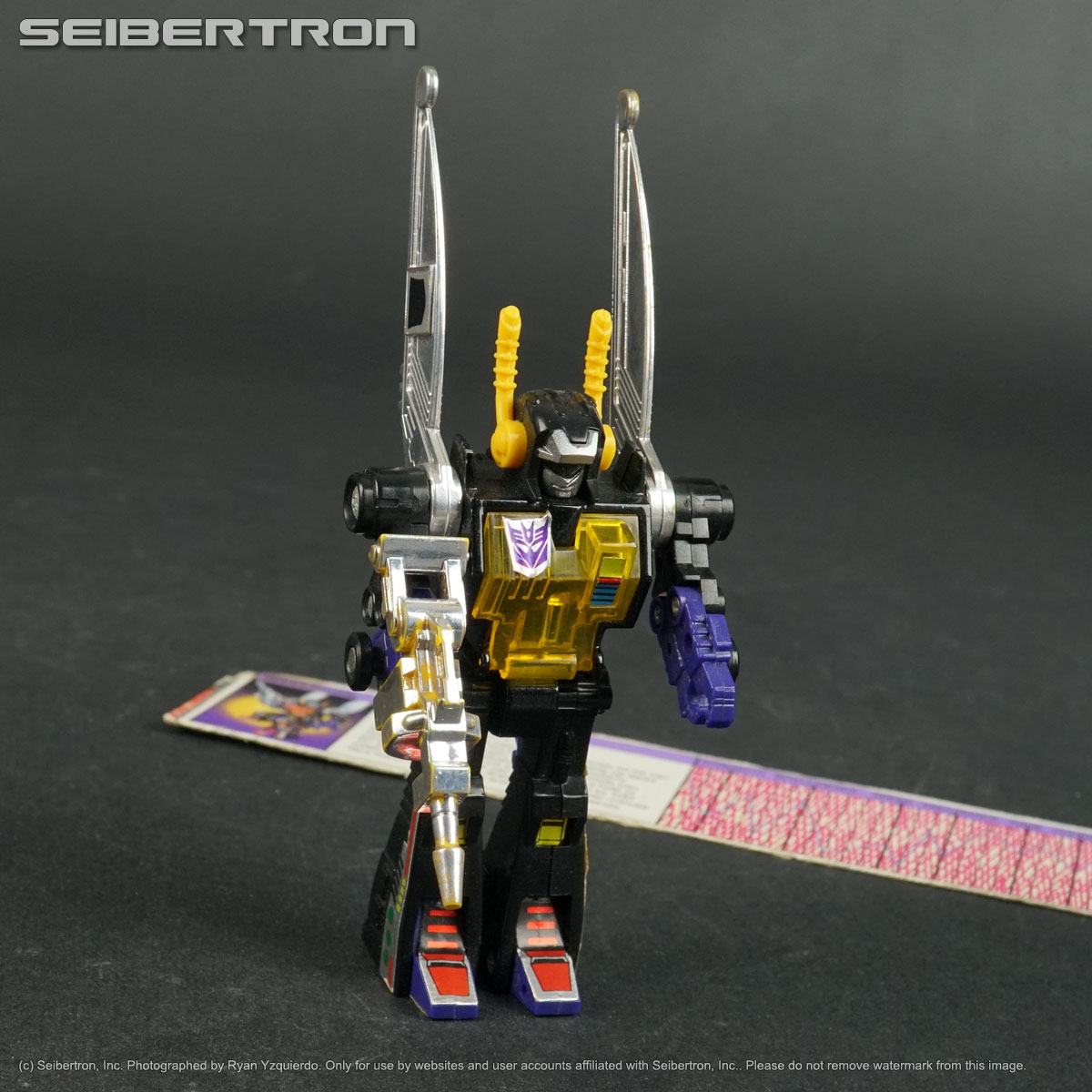 KICKBACK Transformers G1 Insecticons complete + tech specs Hasbro 1985 221122A