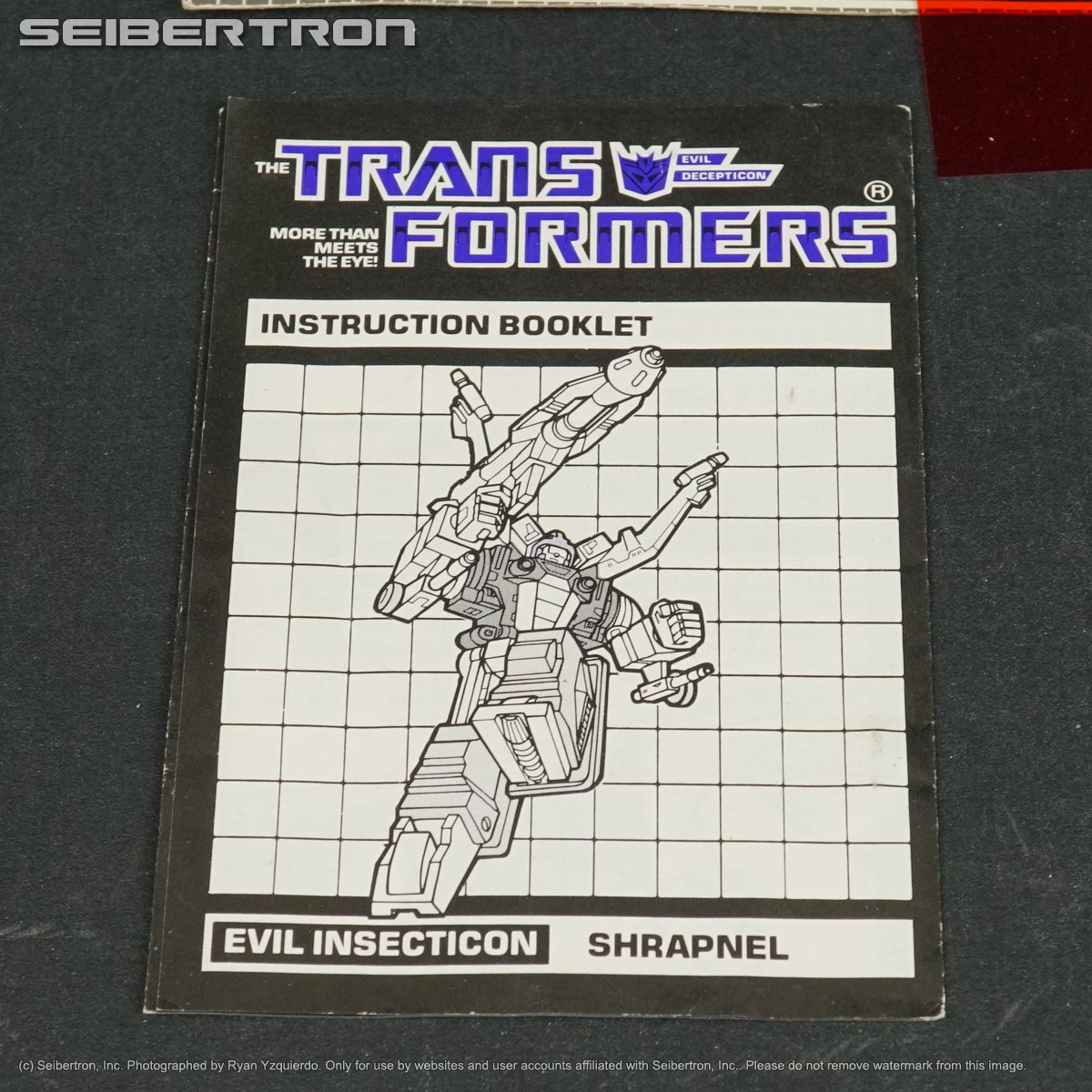 SHRAPNEL Transformers G1 Insecticons complete + instructions + more Hasbro 1985 221122A