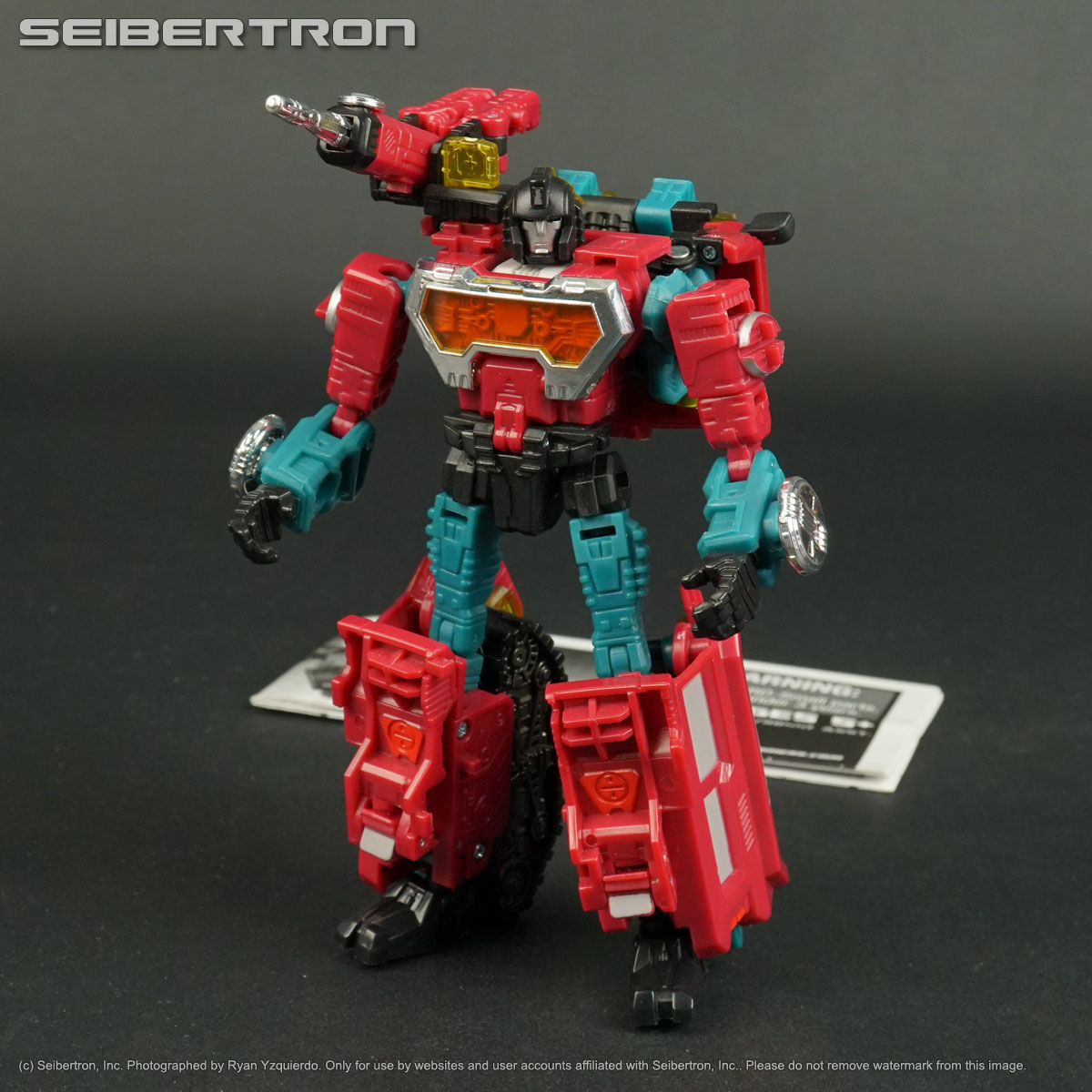 PERCEPTOR Transformers Generations Deluxe complete Hasbro 2011 230920B