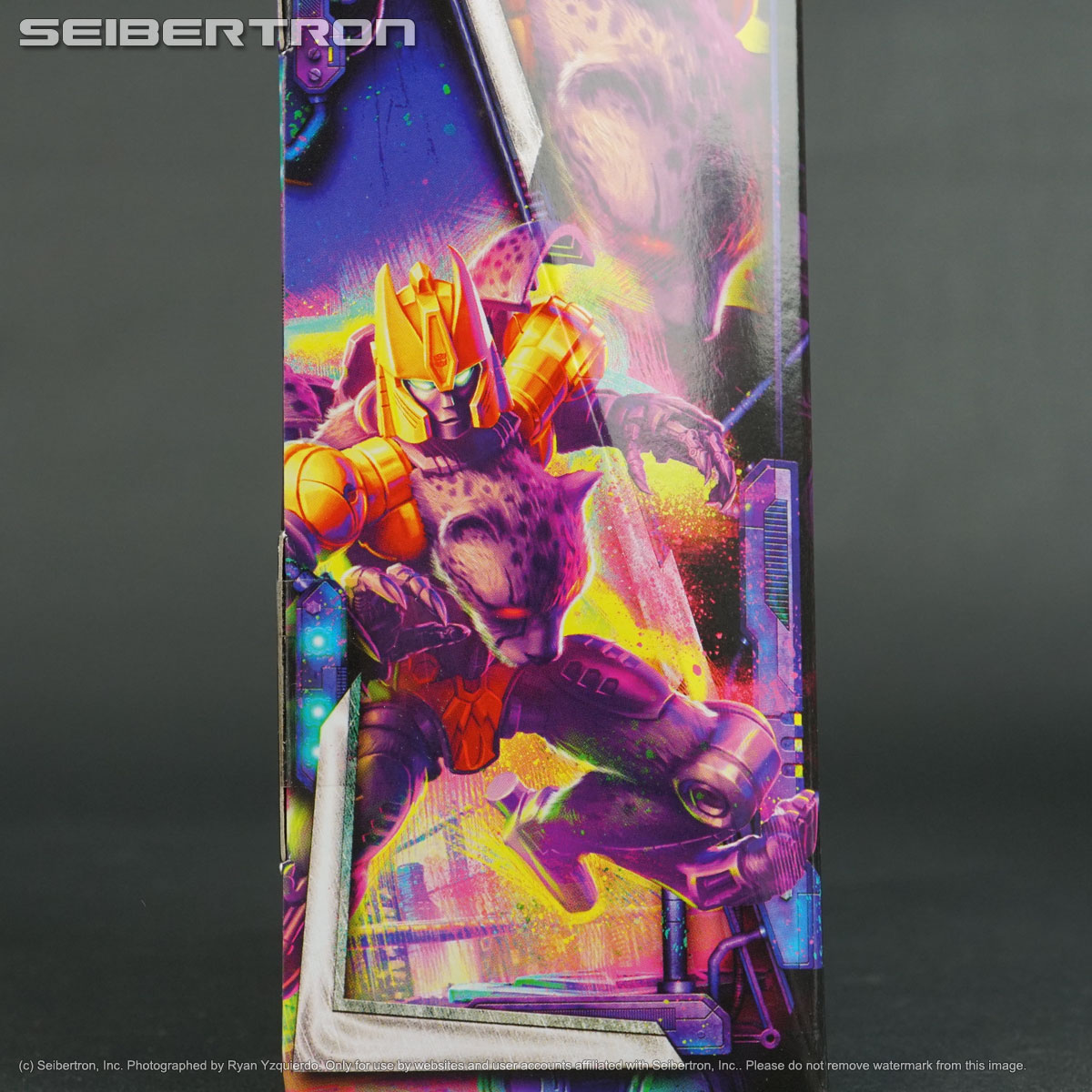 NIGHTPROWLER Transformers Legacy Deluxe Prime Universe Hasbro 2022 New