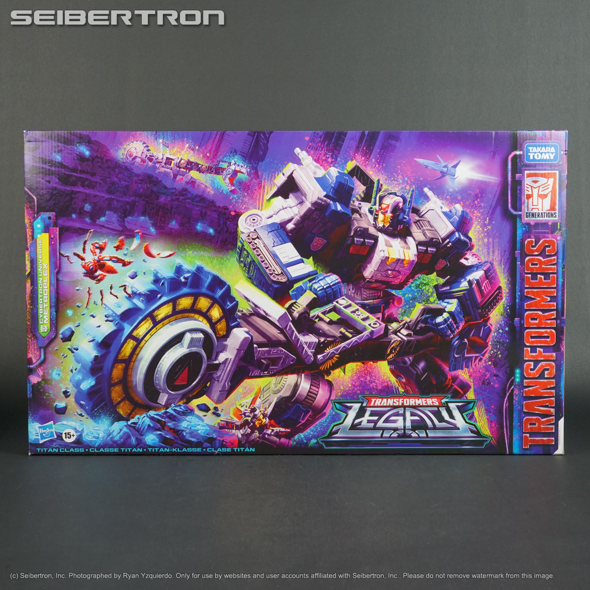 METROPLEX Transformers Legacy Cybertron Universe Titan Class Hasbro 2022 New