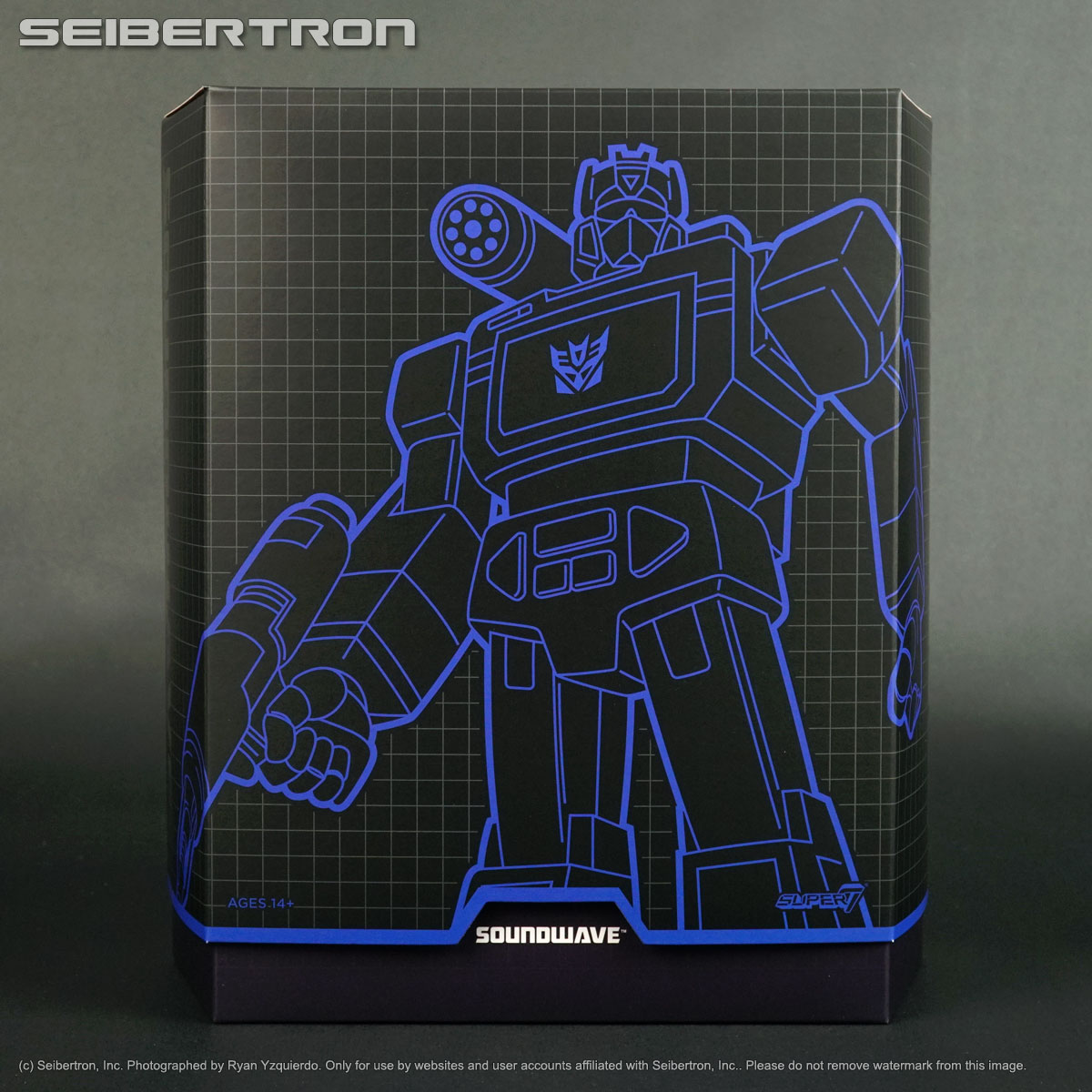 SOUNDWAVE Transformers Super7 Ultimates 7" action figure WV4 2024 New