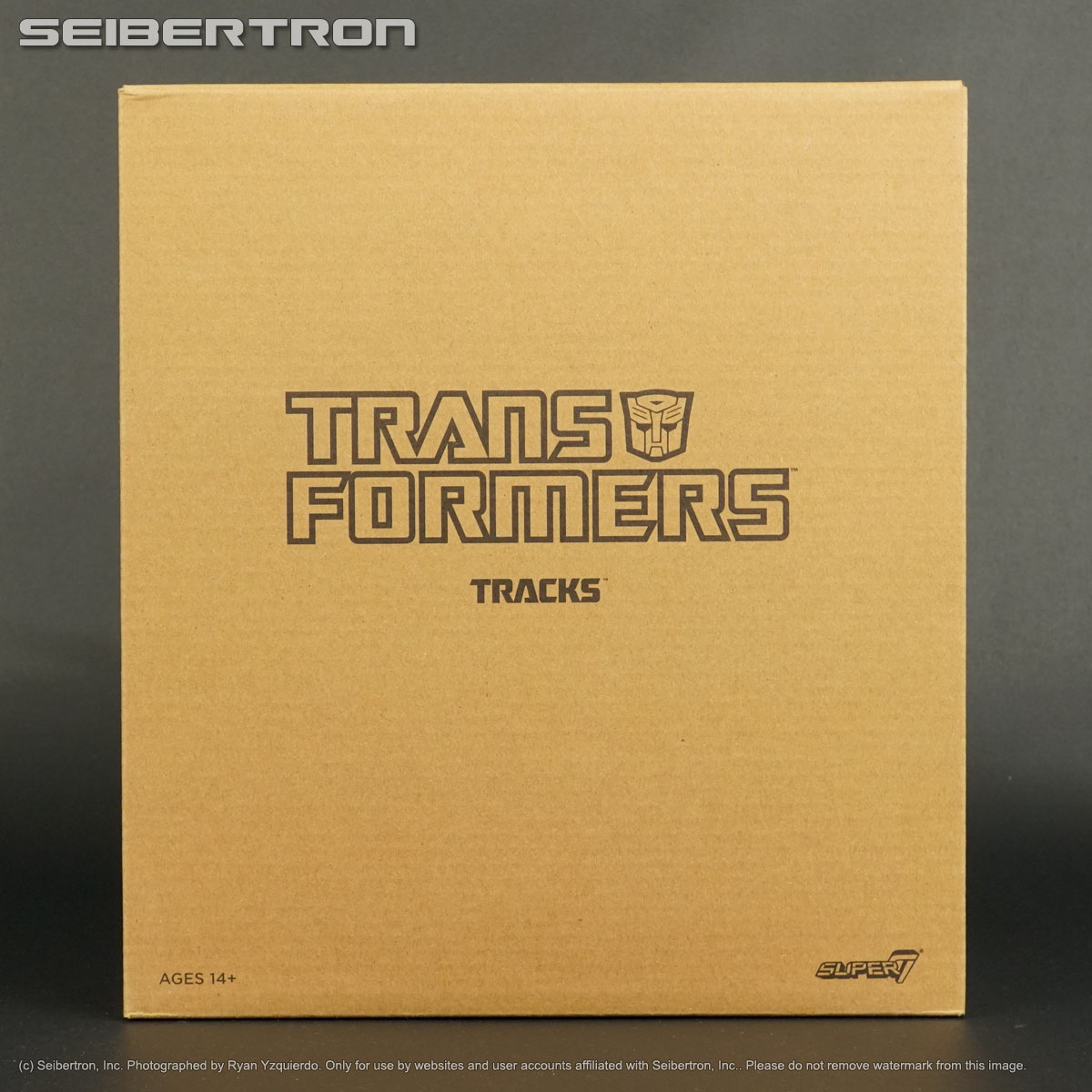TRACKS Transformers Super7 Ultimates 7" figure WV2 Alien Mask figure 2023 New
