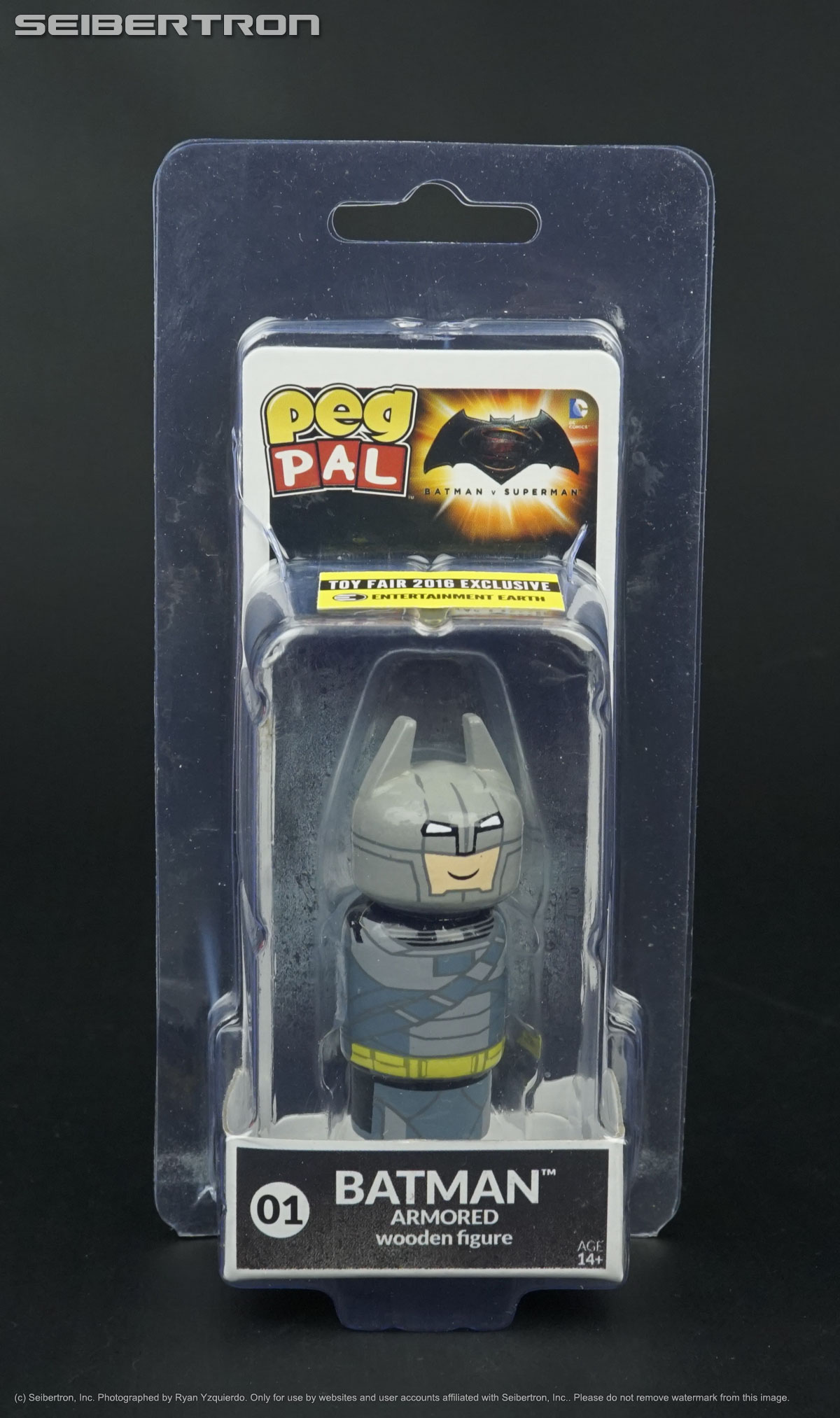 Armored BATMAN vs Superman Peg Pal 01 Wooden Toy Fair DC Comics Bif Bang Pow