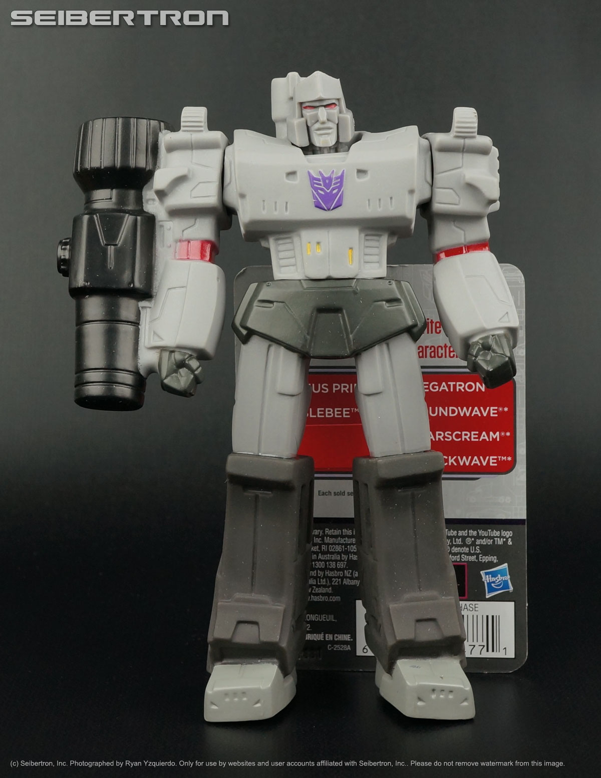 MEGATRON Transformers G1 Titan Guardians Vinyl Action Figure 6" Hasbro