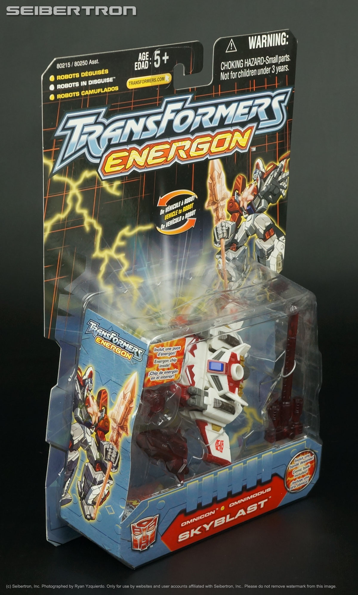 Transformers, Masters of the Universe, Teenage Mutant Ninja Turtles, Comic Books, and more! listings from Seibertron.com: SKYBLAST Transformers Energon Basic Scout Hasbro 2004 New