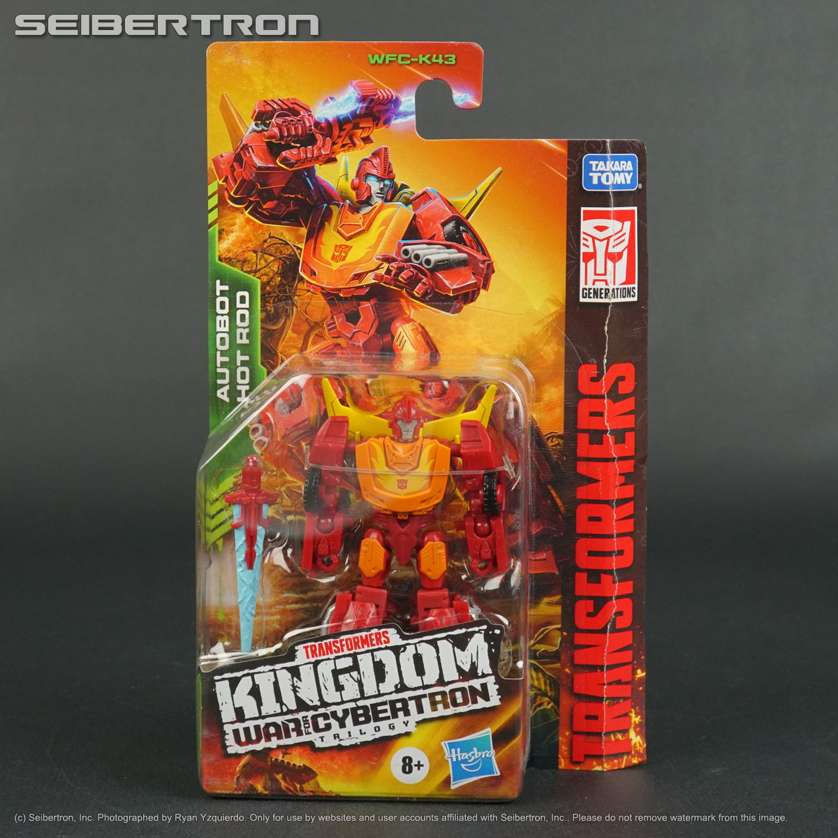 WFC-K43 HOT ROD Transformers War for Cybertron Kingdom Core Hasbro 2022 New 220329 (damaged package)