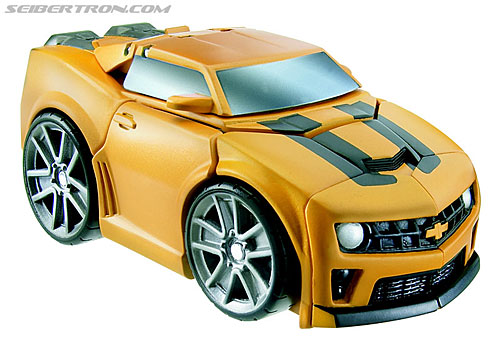 Toy Fair 2009: Hasbro Official Images: Transformers Revenge of the Fallen - Transformers Event: Bumblebee (Gravity Bot)