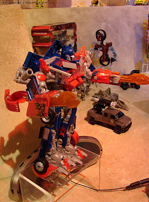 Toy Fair 2009 - Transformers Product Display Area