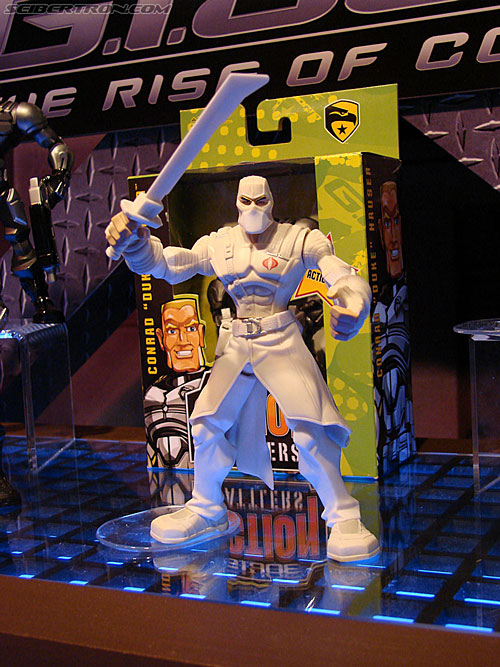 Toy Fair 2009: G.I.Joe Product Display Area - Transformers Event: Gijoe-rise-of-cobra044
