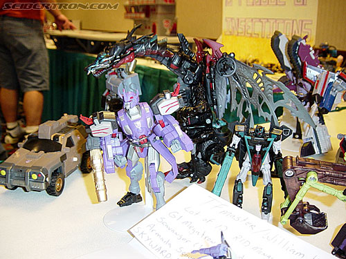 OTFCC 2003: The Art Room - Transformers Event: Otfcc-2003-artroom015