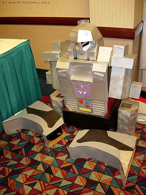 OTFCC 2003: The Art Room - Transformers Event: Otfcc-2003-artroom057