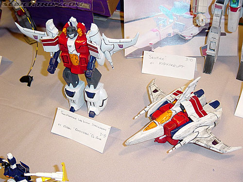 OTFCC 2003: The Art Room - Transformers Event: Otfcc-2003-artroom067